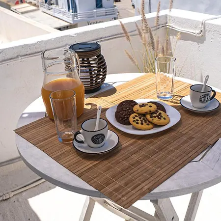 Tzivaeriparos Lejlighed Piso Livadi