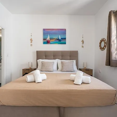 Tzivaeriparos